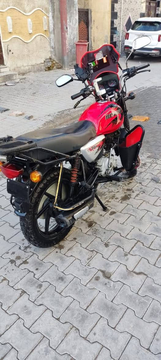 مكلف بالنشر بوكسر موديل 2023 بها خيط تبخير الاستفسار على الرقم ***********
