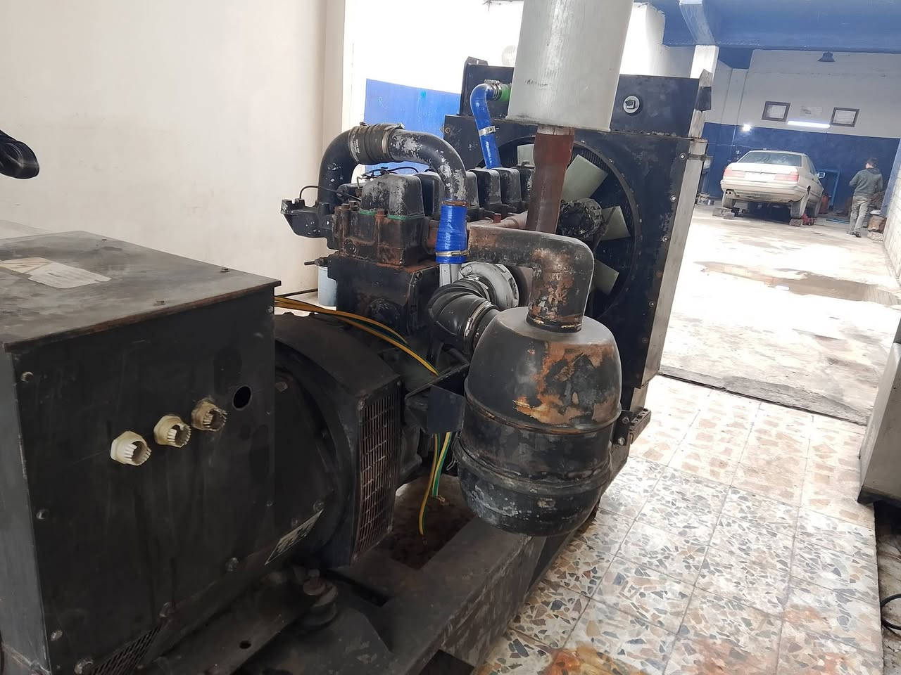 السلام عليكم
مكلف بالنشر 
مولدة ديس 9 استندر لا صرف ولانفخ مال معمل شرط جنيتر 160لامعمر ولا مصلح شرط عالحمل
رقم صاحبها ابو باسم 
***********
***********
