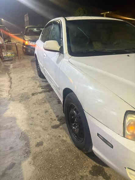 السلام عليكم
النترا ٢٠٠٢ رقم انكليزي بغداد بأسمي  تبريد شغال صدر وكير خير من الله تخم تاير جديد مكينة نص عمر مكاني ديالى سعرها (٦٩ورقة)وبيها مجال اليحب يتواصل ع هذا الرقم ***********
