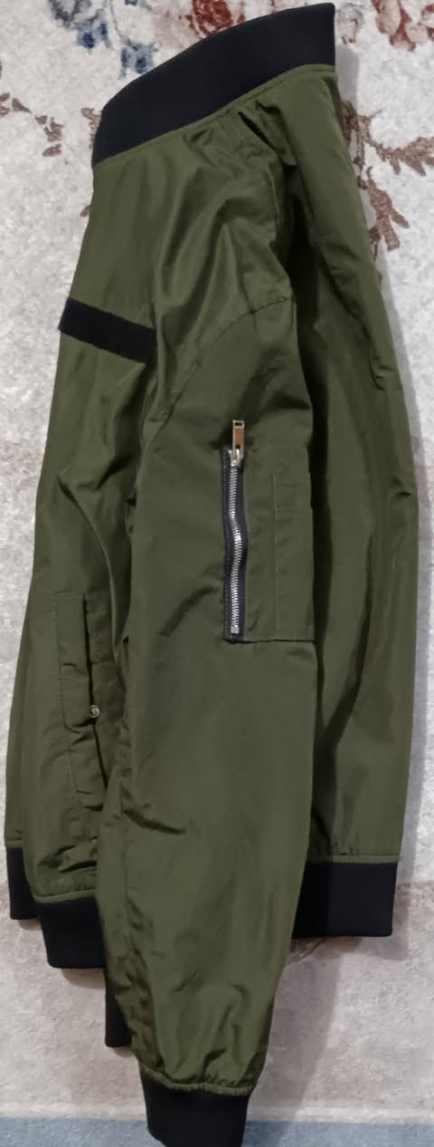 قمصله ماركه زارا اصلي اوربي وتر بروف قياس لارج تلبس وزن من ٨٠ الى ٩٠ كيلو سعر ٣٠ الف


**إذا كنت صاحب هذا الإعلان وتريد حذفه لأي سبب، رجاءا أرسل رسالة إلى الدعم الفني**