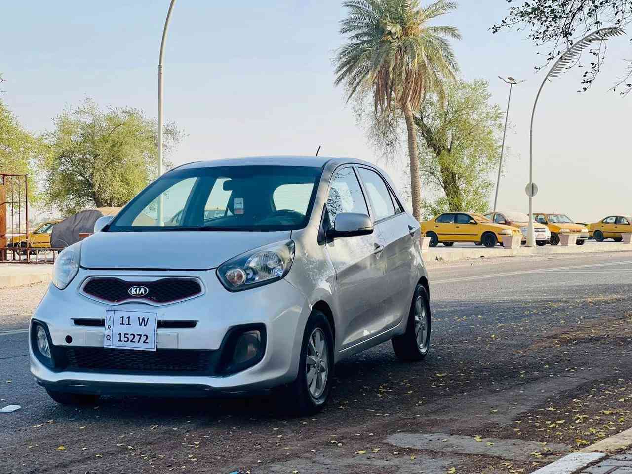 السلام عليكم بيكانتوا 2015 وارد خليجي محرك4 سلندر 1400
حقيقي رقم انكليزي بغداد باسمي بدون حداث بدون صبغ بدون تبديل بيها فقط مكانات بارد والباقي كلة مكفول كفالة عامة المكان بغداد للاستفسار *********** السعر 85 وبيها مجال
