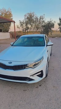 كيا اوبتيما • ٢٠١٩ • ماشي ٧٢٠٠٠