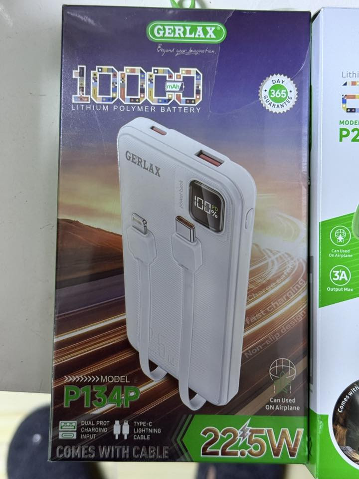 🔋 باوربنك طاقة جيرلاكس بسعة متعدده ، طراز P122، شحن سريع 3 أمبير

حافظ على طاقتك في أي مكان مع بنك الطاقة عالي السعة GERLAX P122 الذي يتميز بكابلات قابلة للفصل مدمجة وشحن سريع بقوة 3 أمبير.

مثالي للاستخدام اليومي، والسفر، وانقطاع التيار الكهربائي، وحالات الطوارئ.

الميزات الرئيسية

بطارية عالية السعة 30000/20000/10000 مللي أمبير
مخرج شحن سريع بقوة 3 أمبير
كابلات مدمجة (لا حاجة لكابل إضافي)
منفذ إخراج USB-A
تصميم صغير الحجم وقابل للحمل
توافق الأجهزة المتعددة
مؤشر LED لبطارية البطارية
حماية شحن آمنة وموثوقة
30 ألف ميلي أمبير السعر ٢٥
20 ألف ميلي أمبير السعر ٢٠
10 ألف ميلي أمبير السعر ١٢
_______________
ضمان لمدة سنه كاملة 
__________________
يتوفر توصيل لكافة محافظات العراق 
____________________

 #العنــــوان... 
المدحتية.  خلف مجمع الوارث الطبي 
مجاور مجمع ماهر ابو الفرفوري 
متابعة البيج فضلا وليس امرا 

https://www.facebook.com/share/16oRvZxHUu/


**إذا كنت صاحب هذا الإعلان وتريد حذفه لأي سبب، رجاءا أرسل رسالة إلى الدعم الفني**