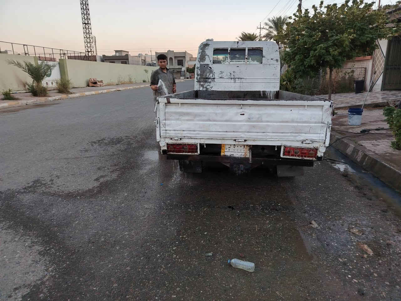 سلام عليكم للبيع كيا موديل 2000 رقم كركوك السعر ٣٠ بيهه مجال الماني مكاني كركوك بيه بس عطل كير ***********
