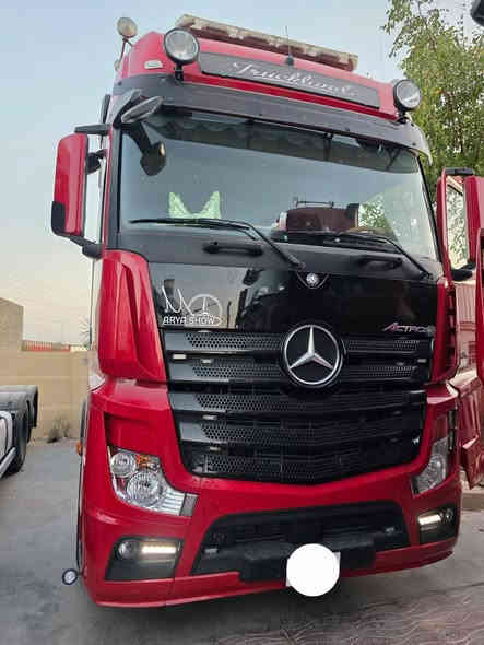 اكتروز وحش للبيع موديل ٢٠١٦ مواصفات السيارة :
ـ سكس ويل جوبلس  اكسن جي اف
ـ قماره شاصي بلاديات 
 ـ تبريد هايبرد وعادي 
ـ منظومة طاقة شمسية
ـ تلفزيون وستلايت
ـ ثلاجة داخلية
 ـ كامرة حساس
 ـ دبل منامية 
ـ كير ١٦ نمره كهربائي
 ـ حجم المحرك ٥٨ 
ـ شاصي ٣٣ 
ـ مربوطة عربانه خمس محاور  اجناب
 ـ رقم سليمانية باسمي 
ـ تسجيل جديد
ـ تخم تاير وسيارة جاهزة للشغل
- بيع راس او عربانه او كاملة 
ـ العنوان  : بغداد / كاظمية
ـ للاتصال : *********** واتساب او اتصال
               ***********
