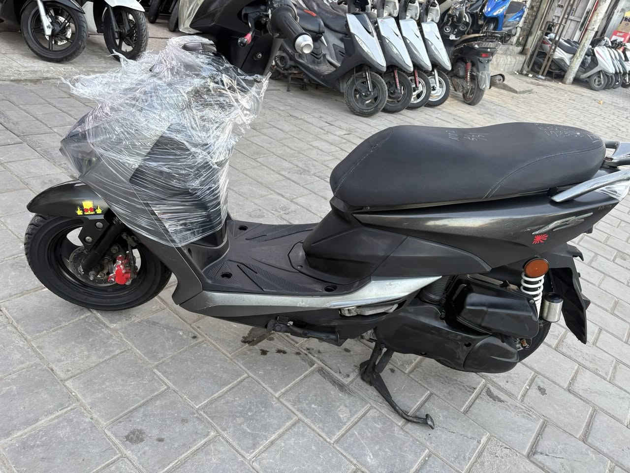 سلام عليكم
ماكس Fs رمبه كوري ٢٠١٦ حديث

استيراد خاص ماشيه ٦١

دراجه نوزل مكفوله من كلشي كفر ومكينه

اوراق ومنفيست كاملة  نازله رمبه واوراق المحل وياها 

السعر مليون و ٢٠٠

مكاني الدولعي مجاور جسر الكاظمية


**إذا كنت صاحب هذا الإعلان وتريد حذفه لأي سبب، رجاءا أرسل رسالة إلى الدعم الفني**