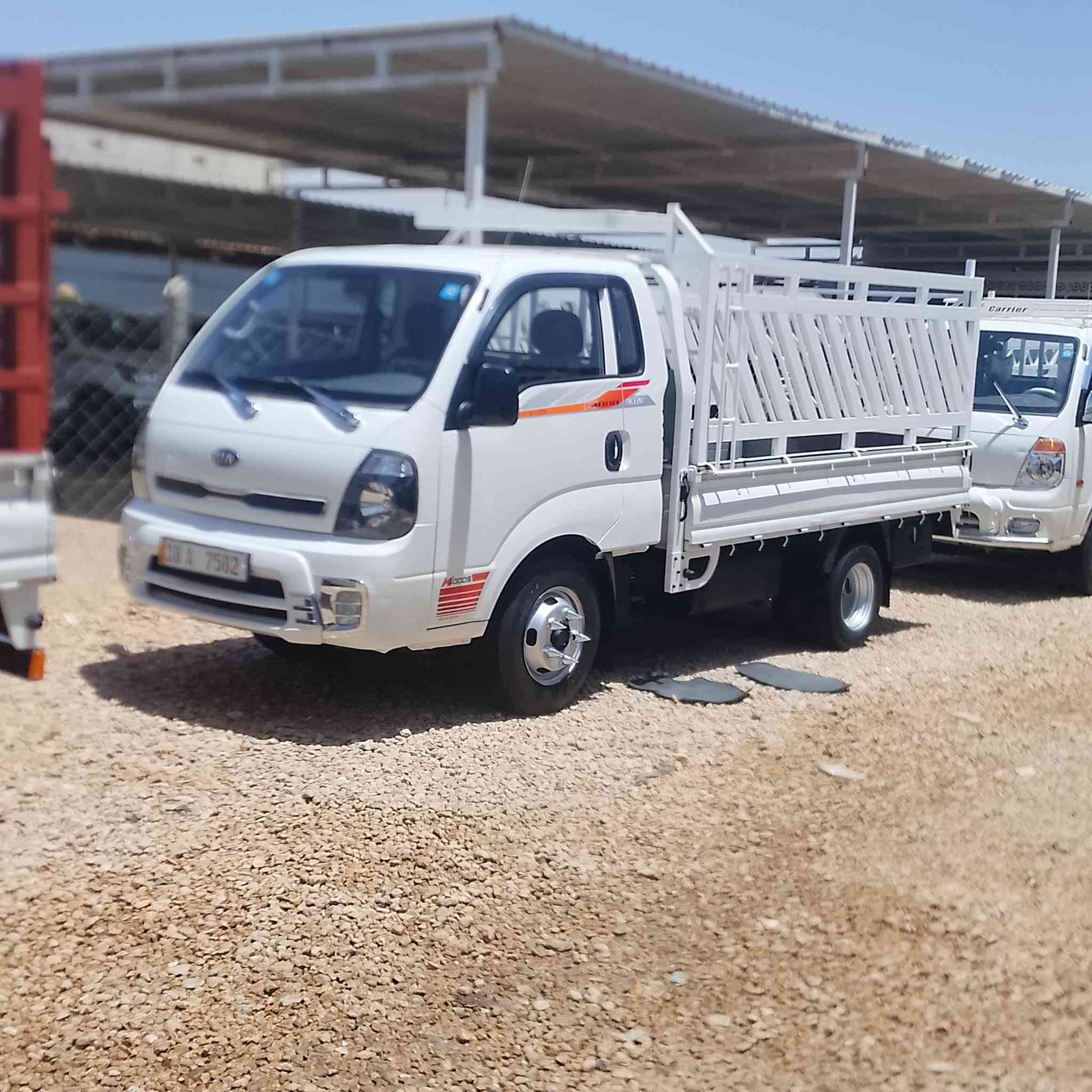 كيا فحل موديل 17 رقم بابل كفاله عامه سونار بيه مكينه كير اكسل حداديه تخم تاير جديد محور 14 محجر سنويه 31 المكان بابل قضاء القاسم السعر 130.  السياره بسمي ***********
