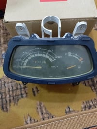 دشبول سبيسي ياباني الساعة مالته عاطله مع أم بي ثري نفس الوقت لايت وصار...