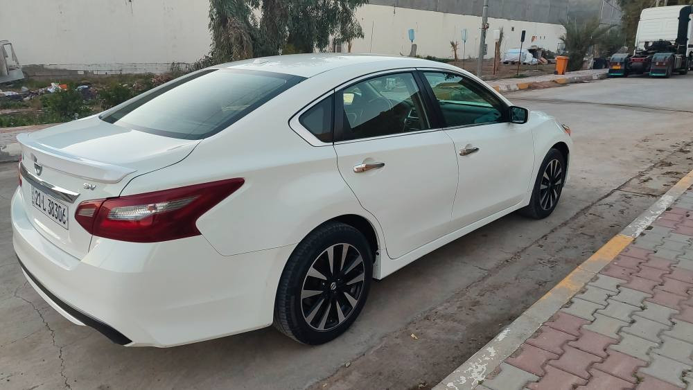 السلام عليكم
نيسان التيما 2018 SV
رقم سليمانية بسمي 

((1N4AL3AP4JC173163))

المواصفات
بصمة تشغيل
بصمة ابواب
مانع انزلاق 
تشغيل عن بعد
تحكم استيرن
مثبت سرعة 
كشن كهرباء
كاميرا خلفية 
ماشية 129
السيارة هزة و سنويه جديدة 
سنويه بسمي 
السعر118 
المكان ديالى خانقين 
 للاستفسار الاتصال
*********** خناقين, ديالى
