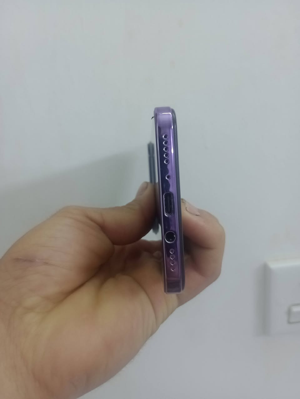 موبايل SPARK 30pro اي عيب ما ابي شرط ذاكره 256
انترنت يفتح شرط كل شيء يفتح للبيع سعر 50 الف قفل
مكان كركوك فيلق ***********
