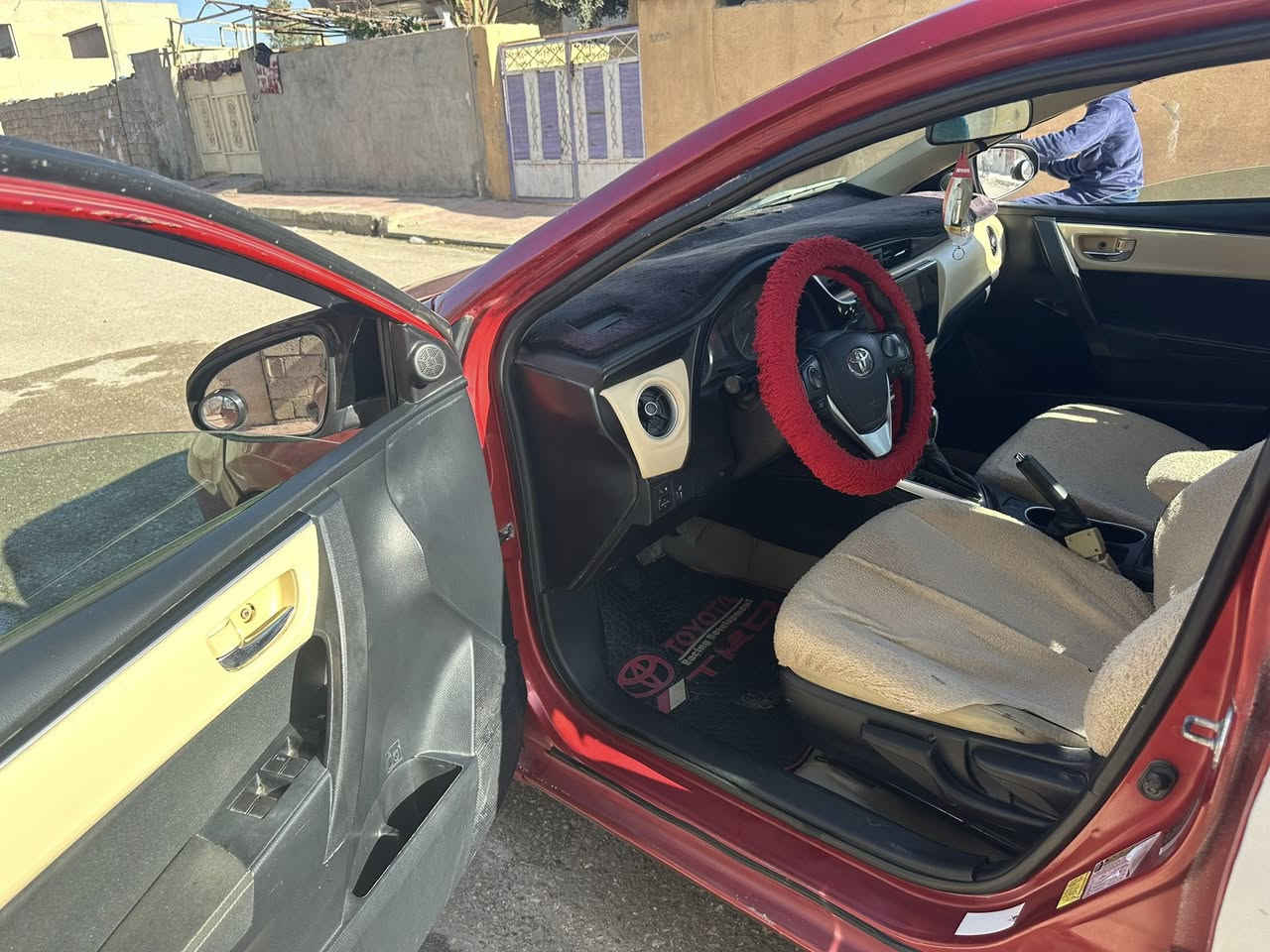 كورله موديل 17 السياره حزام اني ابيع عام السعر 110بيها مجال ***********
