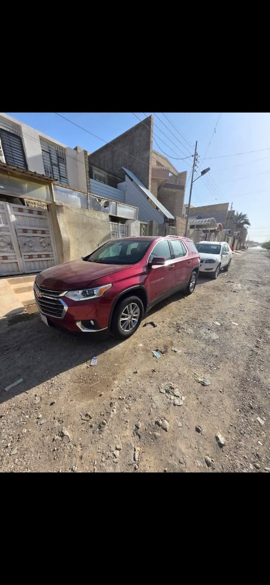 ترافس 20 سياره منفيس كمرك مدفوع سياره دخول سليمانيه فاته التسجيل وهسه انفتح التسجيل  ابيع على الوضع  فوول مواصفات ابيع او مراوس المكان العماره ميسان السعر 120  بيه مجال بسيط الاستفسار ***********
