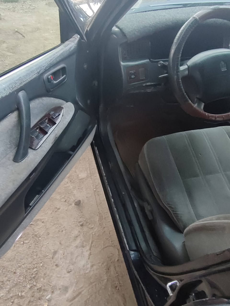 سلام عليكم راس الثور تكم مكفوله كص ونقل مديل 98 محرك وكيرشرط وصبغ ابلاد بيه بس جاملغ امامي مبدل  السياره رقمه بصره بسمي  مداور ثاني يوم بيع او مراوس بيكم جمره السعر 98 وبيه مجال لشراي ويدلل وهاذ رقمي  مكان السياره سماوه ***********
