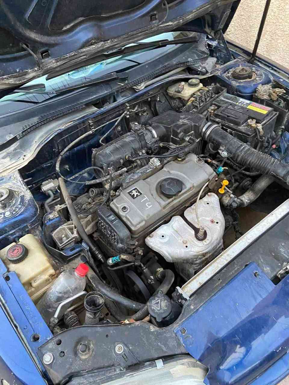 سلام عليكم ببجو 306 سيارة نظيفة شرط التحويل رقم بغداد مكان السيارة بسماية السعر 45 ورقة رقم الهاتف ***********
