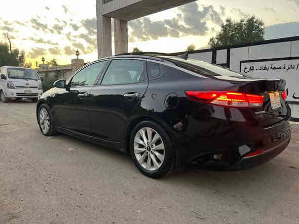 سلام عليكم اوبتما  ٢٠١٦ وارد امريكي حادثها فقط بنيد صبغ وجاملغ بارد ول باقي كفاله سياره احله من لصورو
مكينه وكير وتبريد وحداديه كفاله 
فول مواصفات EX /// vip
بنوراما + بصمه + بصمة ابواب + كشنات لاماميه كهرباء + داخل رصاصي وصاج + كشنات جلد رصاصي + كشنات حار بارد + ستيرن تدفئه + ثلاث انظمه قياده + شاشه جي بي اس + رادار امامي + رادار جوانب + حساس خلفي + مري قلاب + تبريد قطعتين + كشن خزن ممري + مري شفط + فول تحكمات + مكينه ٢٤٠٠ + ماشيه ٦٦ميل
سعر ١٣٥ وبيها مجال 
مكان السياره الكراده
للستفسار ***********
