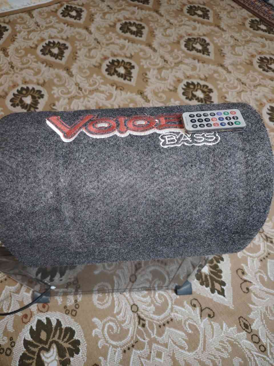 سلام عليكم ورحمة الله وبركاتة
شباب دمام بلوتوث حجم الوسط جديد مستخدم شي بسيط كامل حتة ريمونة موجود سعر ٣٠ وبي مجال مكاني رحمة اتصل عرقم ***********
