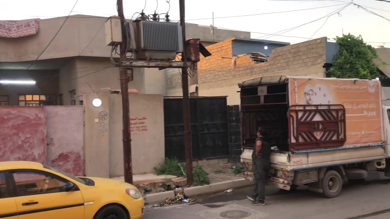 🏢 مكتب الكنز للعقار
📍 الموقع: حي سومر، بعد التقاطع الثاني، قرب أفران قباء

📞 للاستفسار والاتصال:
*********** — محمود
*********** — علي

🏠 دار للبيع في الموصل – الجانب الأيسر

📍 الموقع: منطقة الشرقية الأولى، خلف قصر السلطان

✅ الخدمات متوفرة: ماء، كهرباء، وشوارع مبلطة.

📐 المساحة: 100 متر
📏 الواجهة: 5 متر
📏 العمق: 20 متر
🏡 البناء: طابق واحد

💰 السعر: 65 مليون دينار عراقي، قابل للتفاوض.

📞 للمزيد من التفاصيل زوروا مكتبنا أو تواصلوا على الأرقام أعلاه.
