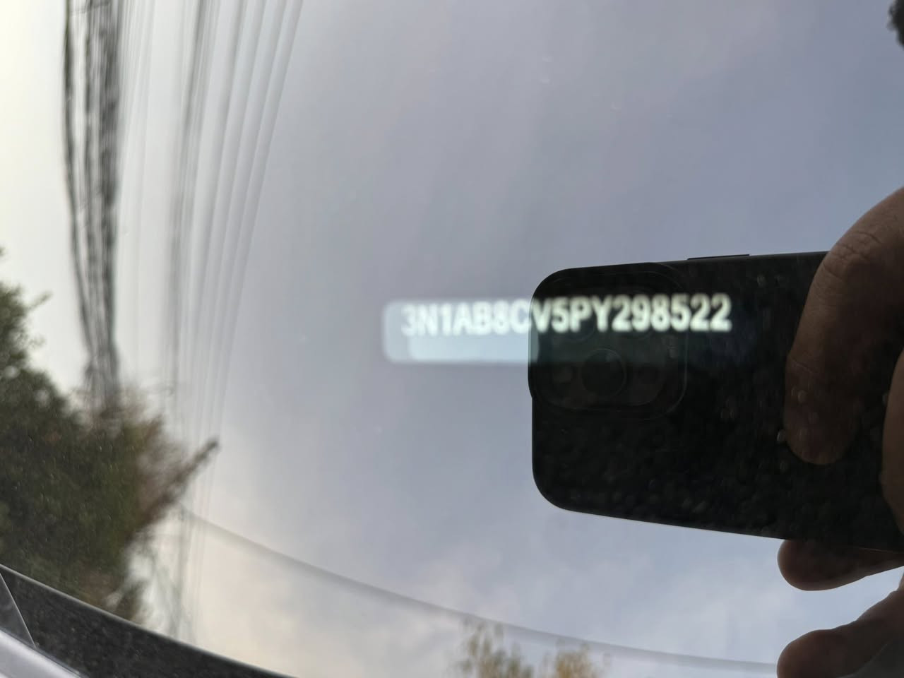 السلام عليكم
#للبيع 
SENTRA2023كلين 
مواصفات SV
ماشيه 24000MI
للاستفسار 
***********
