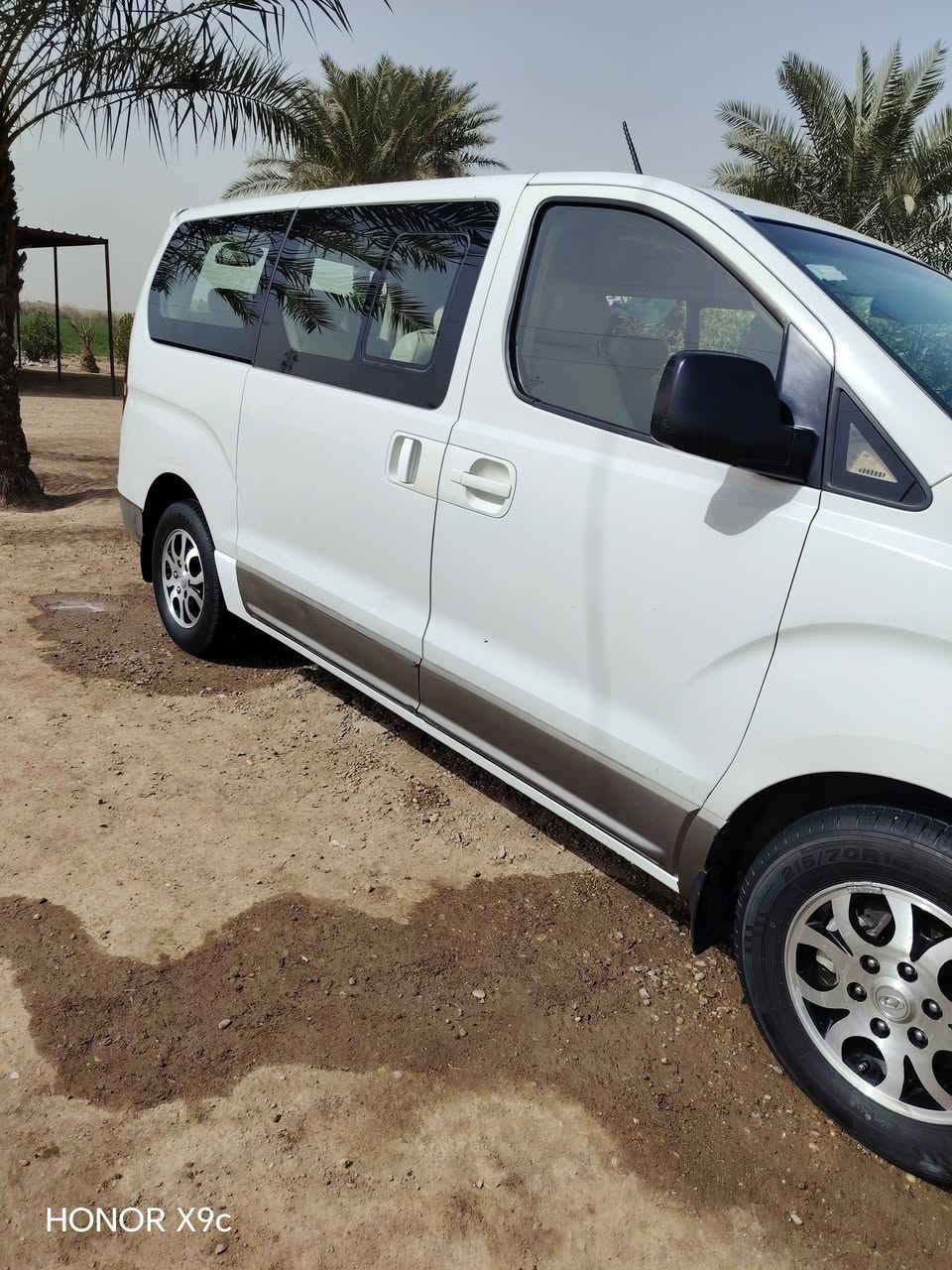 السلام وعليكم ستاركس مفتوح موديل ٢٠١٤ مكفوله كفاله عامه من كلشي شرط السونار  فول مواصفات رقم كربلاء مكان بابل ***********
