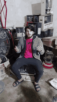 الصوبات داخل المزاد مالتنه  عمر: 07711007584  لتراسلوني على رقمي الشخص...