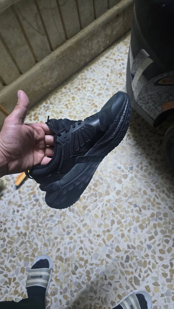 للبيع حذاء باله ماركة Li Ning  قياس 41 رياضي وكاجول لون اسود فحم نظافه ٩٠% مابي عيب سعره 20الف وبي مجال مكان حي السكر للعبم سعره بلوكاله.٧٢ دولار  مثل ما موضح


**إذا كنت صاحب هذا الإعلان وتريد حذفه لأي سبب، رجاءا أرسل رسالة إلى الدعم الفني**