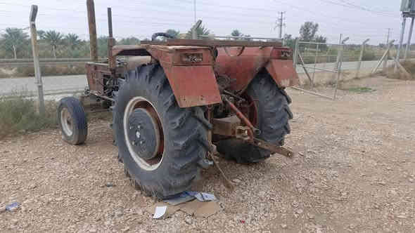 السلام عليكم عنتر 1985 جاهزة كير ومحرك وجهازه رفع تايرات جدد بور ستيرن جديد باتري جديد شغالة نكرة سلف جاهزة للشغل غراضها كاملة وراها عربانة ومعدلان و قدان وخرماشة رقم كربلاء بدون تحويل اكلفها سرقة وعشائر السعر 4500 مكاني كربلاء ***********
