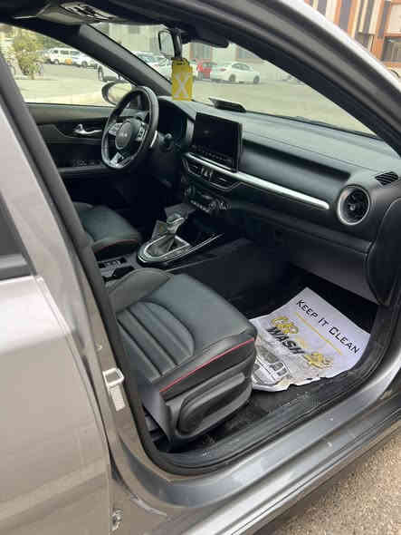 السلام عليكم من رخصة الادمن كيا فورتي جي تي اعلى فئة مديل 24حادثهة جاملغ وراجع نفسة عنواني جميلة شارع خير اللة ***********
