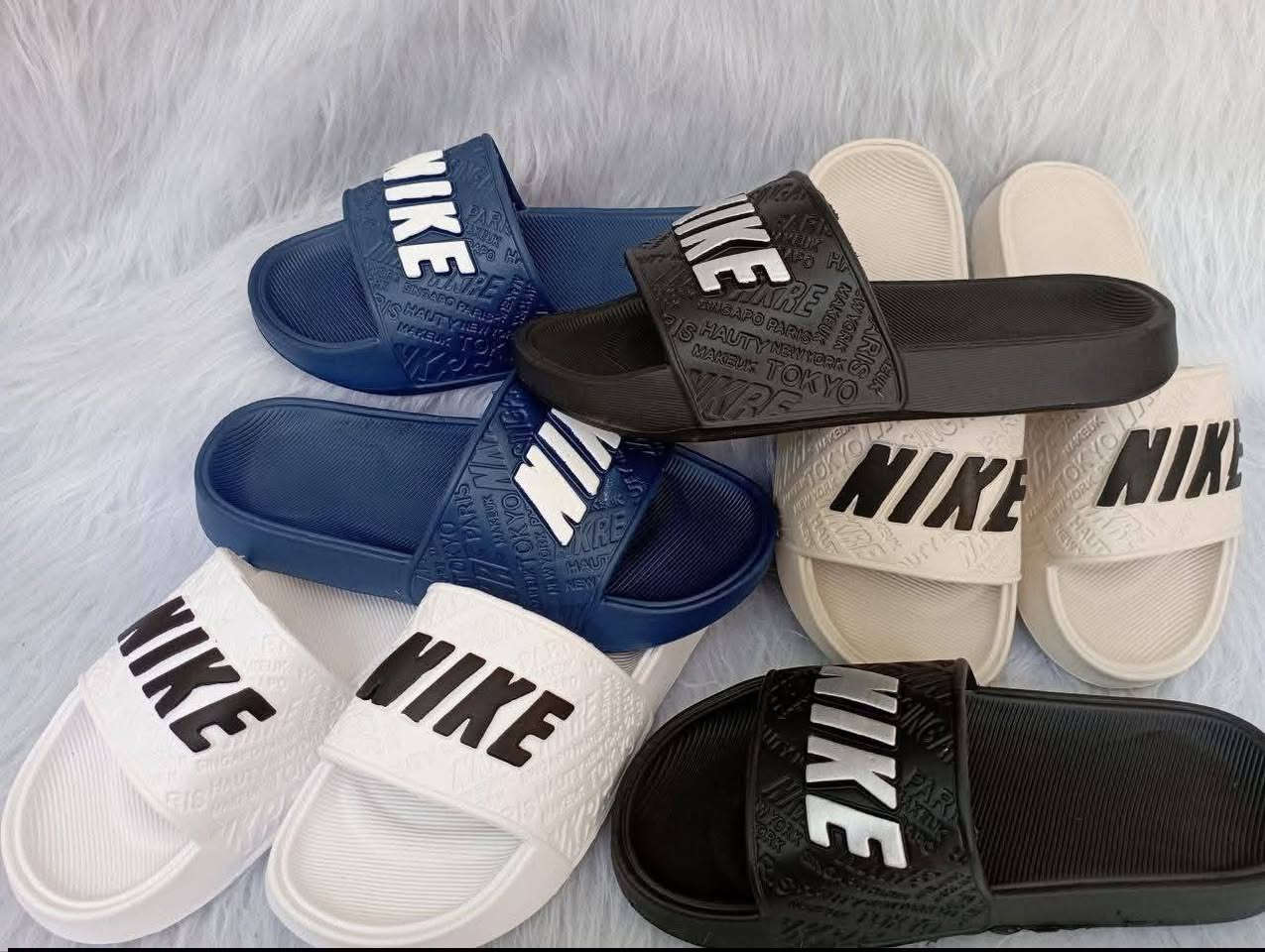 💯سافت نايك رجالي حفر
سعر القطعة 2,000
الكارتون 18 قطعة 36 الف
💯سافت نايك شبابي 
سعر القطعة 1,750
⚡الكارتون 24 قطعة 42 الف
💯سافت نايك ولادي 
سعر القطعة 1،700
⚡الكارتون 24 قطعة 40 الف
للاستفسار التواصل خاص 
🚚يوجد توصيل لكافة المحافظات 🇮🇶


**إذا كنت صاحب هذا الإعلان وتريد حذفه لأي سبب، رجاءا أرسل رسالة إلى الدعم الفني**