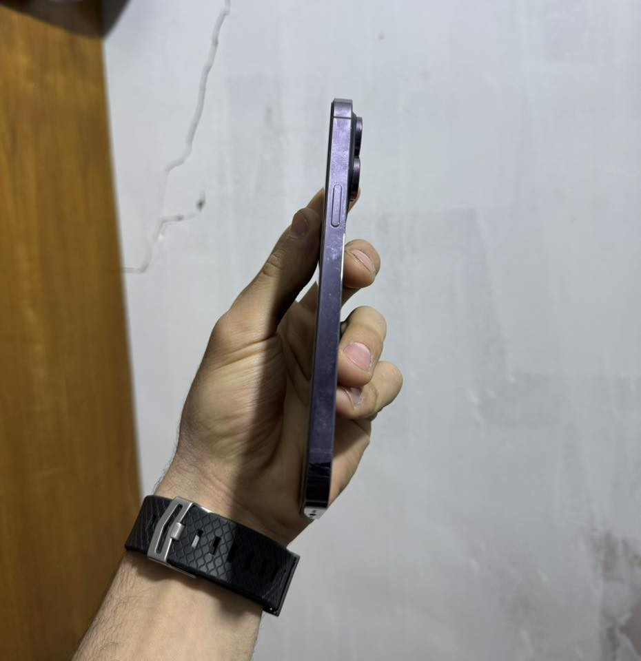 سلام عليكم نطيحهه مستعجل على بيعته ١٤ برو ماكس تخطي ماستر مبدل بس شاشه وشاشته تخبل بطاريه ٨٥ بلاديه ذكره ٢٥٦ سعره بلاش ٣٥٠ بي مجال قليل حك الجيه مكاني بغداد شارع الكفاح ***********
