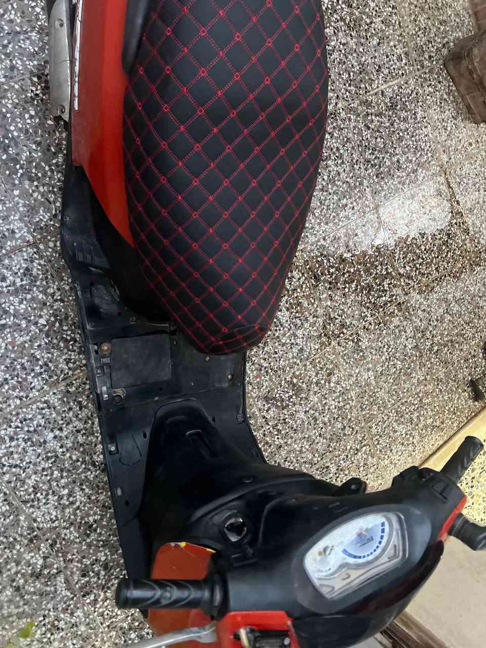 دراجه سبيسي نضيفه كلشي شغال سلف هندر كهربائيات كامله 
السعر 400 وبيهه مجال للشراء تجي تفحص وتشتري


**إذا كنت صاحب هذا الإعلان وتريد حذفه لأي سبب، رجاءا أرسل رسالة إلى الدعم الفني**
