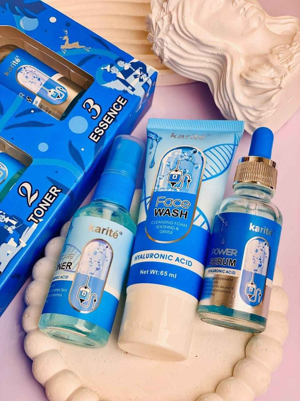 بكج العناية بالهاليرونيك اسيد من ماركة karitéⓇ الاصلية💯
HYALURONIC ACID
SKIN PURIFYING KIT
بكج العناية بالبشرة يصفي وينعم ويقلل من المسامات البشرة راح تصير صافيه مثل الكزاز ✔️✔️ يتكون من سيروم وتونر وغسول💙
💙1:-غسول  للبشره الجافه الحساسه بحمض الهيالورونك أسد من  .تحتوي التركيبه على مركب APG وهو منظف خفيف على البشره يزيل الدهون والمكياج والشوائب ويقلل من الشعور بالضيق وعدم الراحه دون الاضرار بالبشره كما يحتوي على مركب gluco-glycerol وهو عامل ترطيب قوي  
💙2:- يعمل التونر المرطب على تهدئة البشرة الحساسة بعد التنظيف ويشكل طبقة تجعل البشرة رطبة. مما يوفر العناية الكاملة لحاجز البشرة الضعيفه والحساسه. ويصلح حاجز البشرة التالف لمنع تبخر الرطوبه ويعمل على ازالة الخلايا الميتة وتقليل الزيوت الزائدة ، 
💙3:-سيروم هايلورونيك اسيد  تحفيز إنتاج الهايلورونيك اسد في البشرة,وبالتالي يقوم بملىء بشرة الوجه.والعمل على نفخ الوجنتين ،ويعتبر بديلاًً لفلر الوجه. ومعالجة جفاف البشرة.و الترطيب العميق للبشرة..ويعالج ظهور التجاعيد مبكراً. ويعزز من مرونة الجلد. 
#الاصلي 💯
يوجد لدينا توصيل الجميع محافظات العراق✔️✔️


**إذا كنت صاحب هذا الإعلان وتريد حذفه لأي سبب، رجاءا أرسل رسالة إلى الدعم الفني**