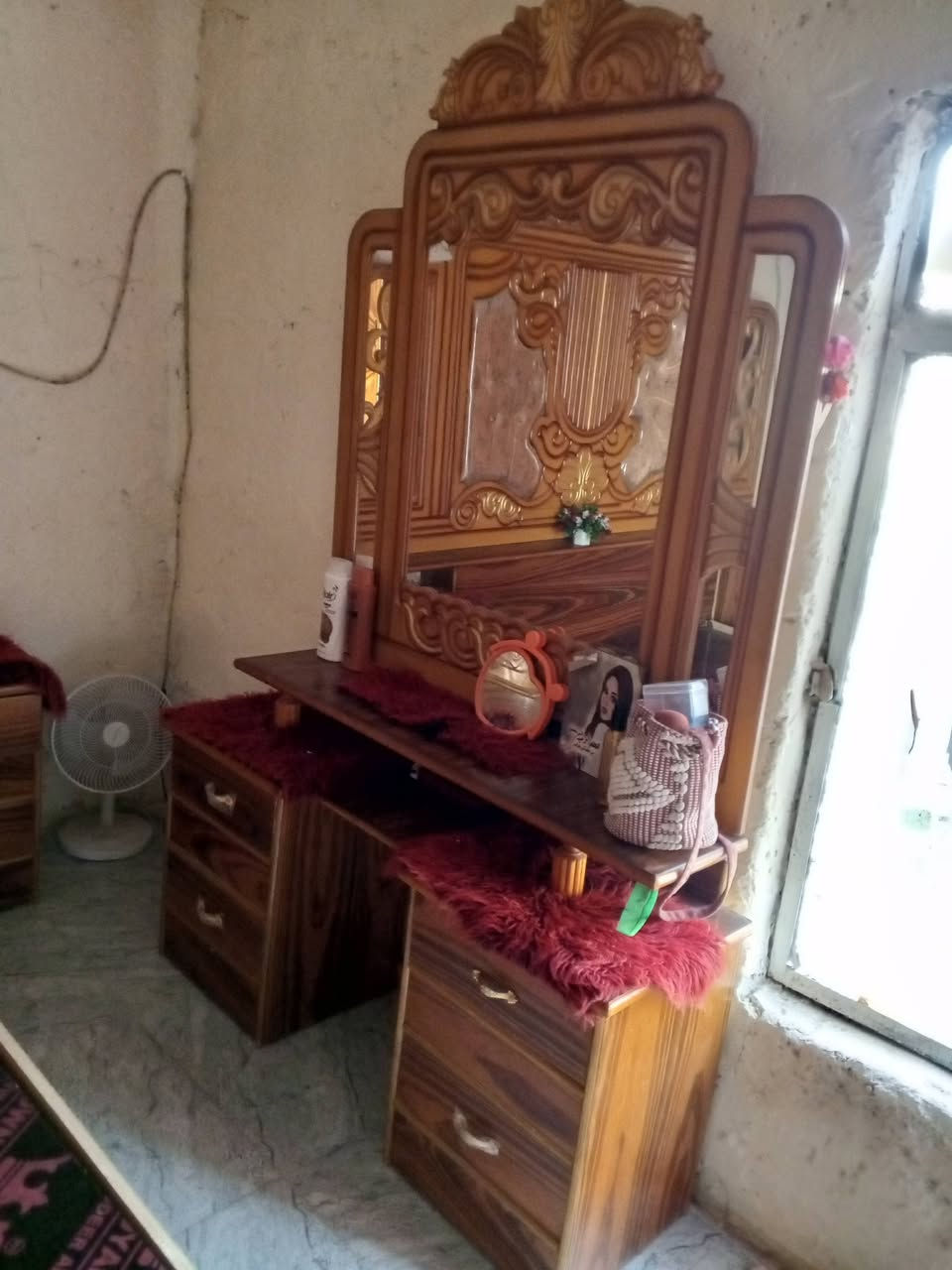 غرفه جديده مستعمله قليل البيع مكاني واسط صويره يم جسر صويره بشجريه بخاتون سعر 650بيه  ‏‪***********‬‏
