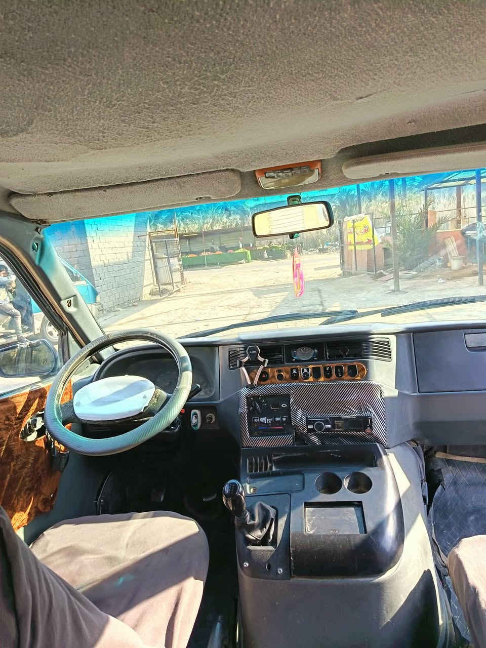 سلام عليكم ستانه موديل 97 رقم بغداد سنويه لل 27 مكينه وكير جدد مشط بور كهربيات السعر 25 وبيه مجال مكاني حله ***********
