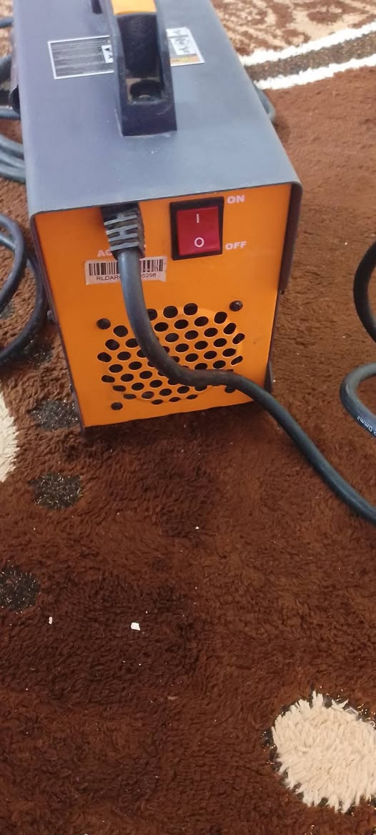 مكينت لحام نضيفه حيل معه كيبل 5متر ملف نحاس السعر 40 وبيه مجال بصيط مكان شقق الخضرا


**إذا كنت صاحب هذا الإعلان وتريد حذفه لأي سبب، رجاءا أرسل رسالة إلى الدعم الفني**