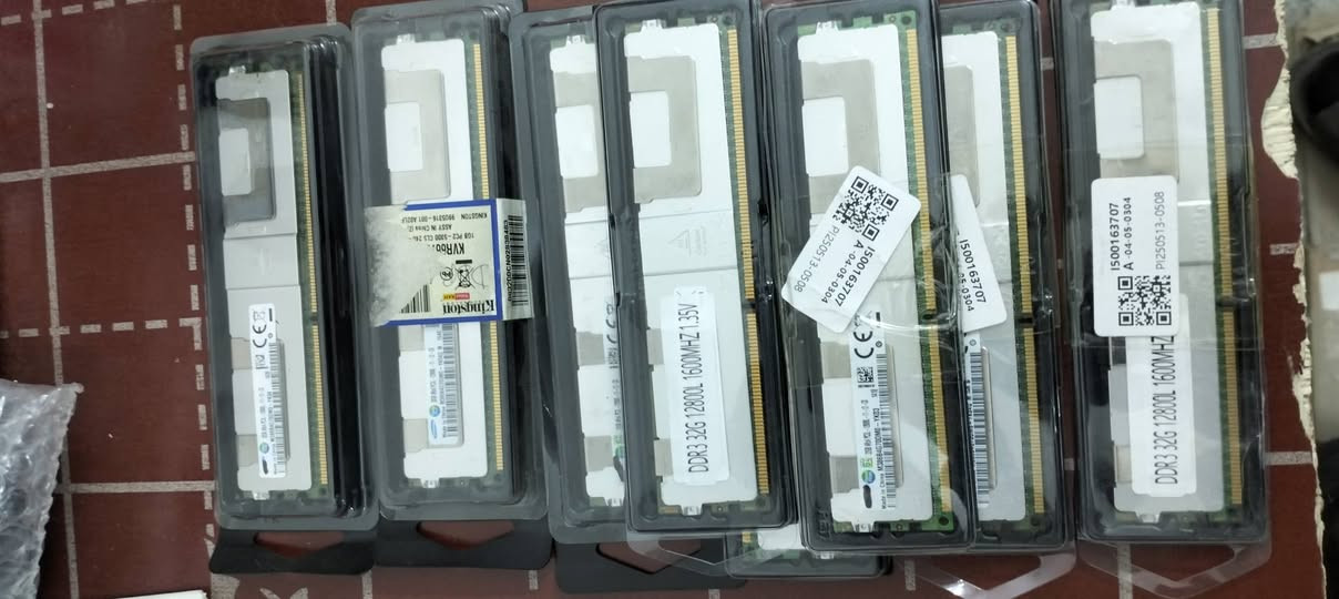 يا الله اللهم صل على محمد وال محمد خاص بالحاسبات شنو اليعجبك راسلني


**إذا كنت صاحب هذا الإعلان وتريد حذفه لأي سبب، رجاءا أرسل رسالة إلى الدعم الفني**