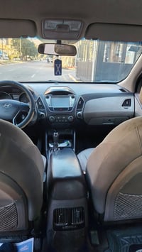 توكسان ٢٠١٥ • محرك ٢٠٠٠ • ماشية ١٣٠ الف