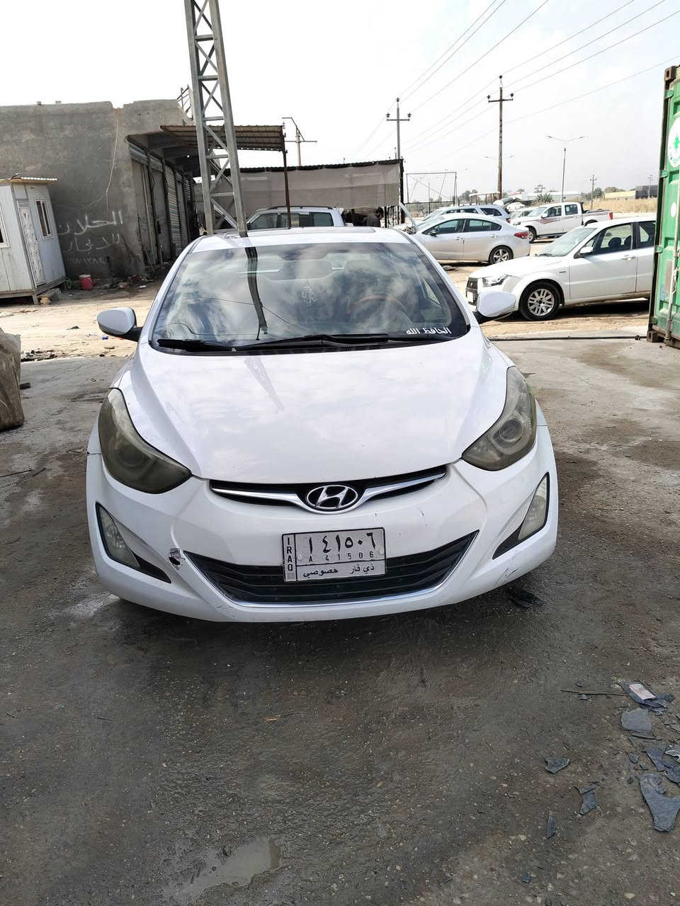 السلام عليكم 
النترا 16 خليجي فول مواصفات 
رقم ذي قار محرك 1800
بيهة هلال مرشوش ودوسه
وبيهة شبر بجاملق الامامي باقي نفسيته عوزه رشه
*********** السعر 125
