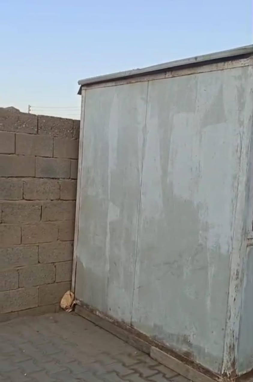 كشك للبيع سعرة مناسب كلش بغداد جسر ديالى
***********
