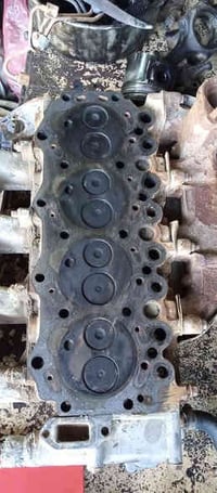 محلات ابو زهراء لتفصيخ الكيات يوجد لدينا كور 2701 مع ملحقاته نوزلات وا...