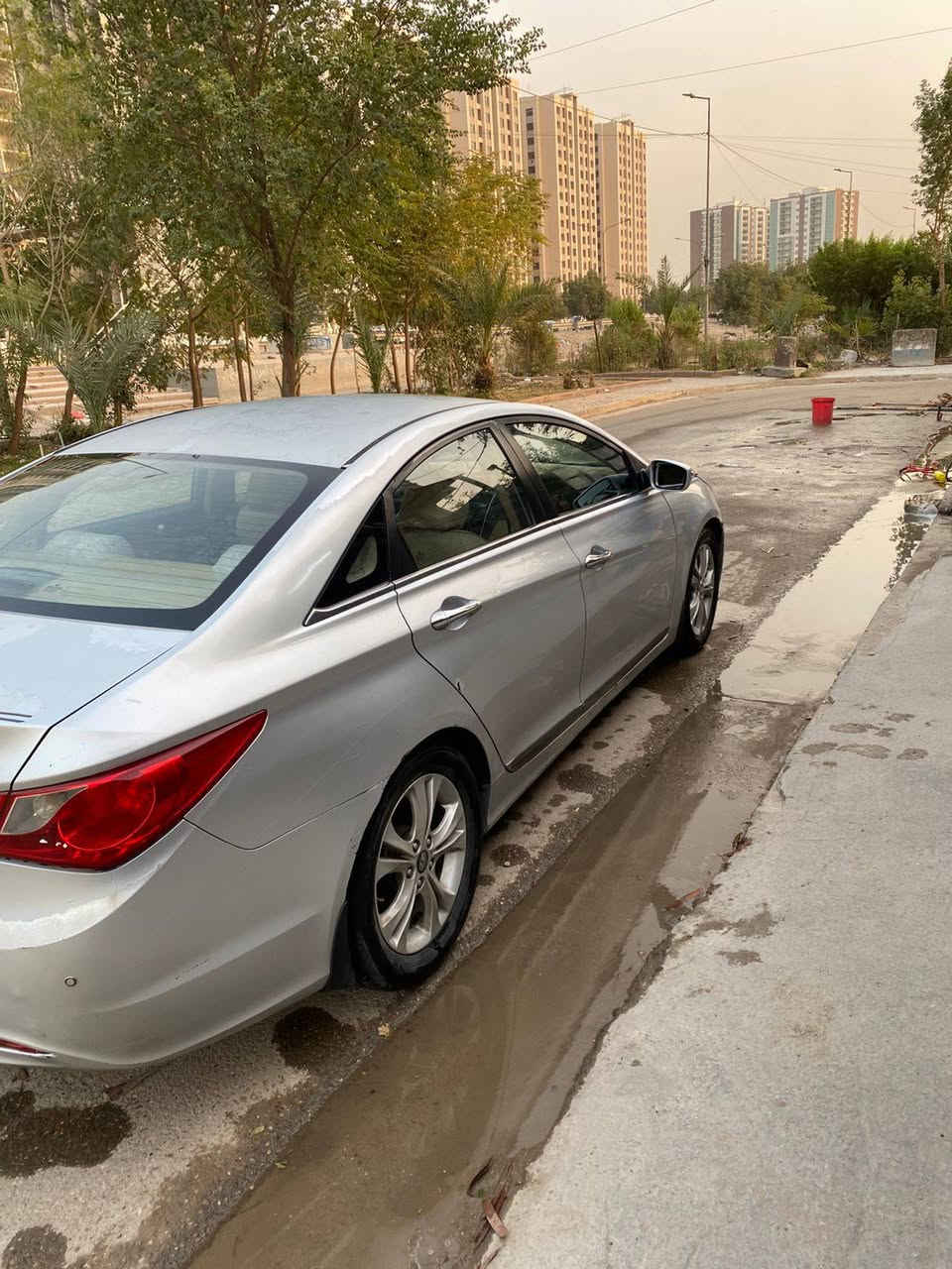 سلام عليكم
سوناتا موديل 2011  بغداد خليجي بدون صبغ بيها بدايه جراد مكينه 2400 دوش 
السعر 90$ وبيها مجال
الاتصال ***********
