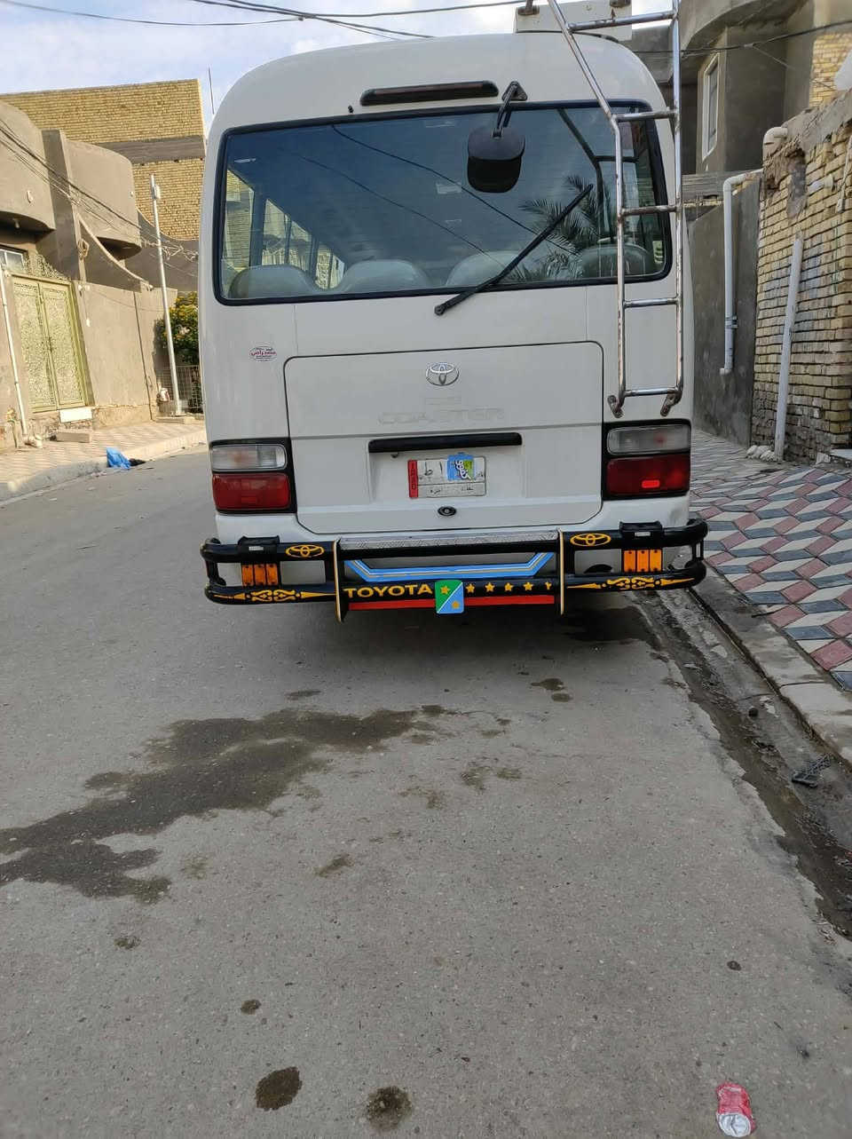 كوستر لبيع موديل 14 مكفول كفاله عامه مصفره هيه وظريبه تحويل مكانيكي السياره دوشمه فول مكان السياره سماوه رميثه السعر والاستفسار أكثر انتصل عله الرقم ***********.    ***********
