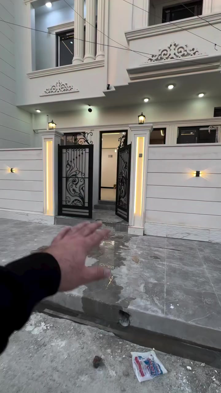 دار للبيع حي السكر 

المساحة 100 متر 
واجهة 7 متر 

للتواصل 

***********
***********

#عقارات_الموصل #الموصل #موصل #اكسبلور #دارللبيع
