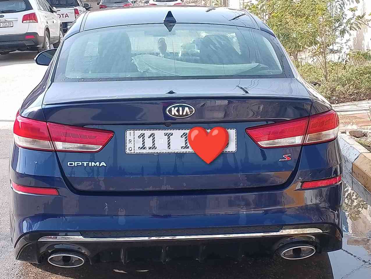 السلام عليكم 
اوبتما 2019 رقم بغداد وارد امريكي ماشية 40 ألف فقط سيارة جديدة بالباگيت
المواصفات : 
رادار امامي / تحديد مسار / رادار جانبي / لدات / شاشة كبيرة / كامرة دوارة / ٣ انظمة قيادة / كروس سرعة / شاشة اعطال / مانع انزلاق / مكينة ٢٤٠٠ / بلوتوث / اواكس 
مكاني ناصرية
للتواصل والاستفسار : ***********
