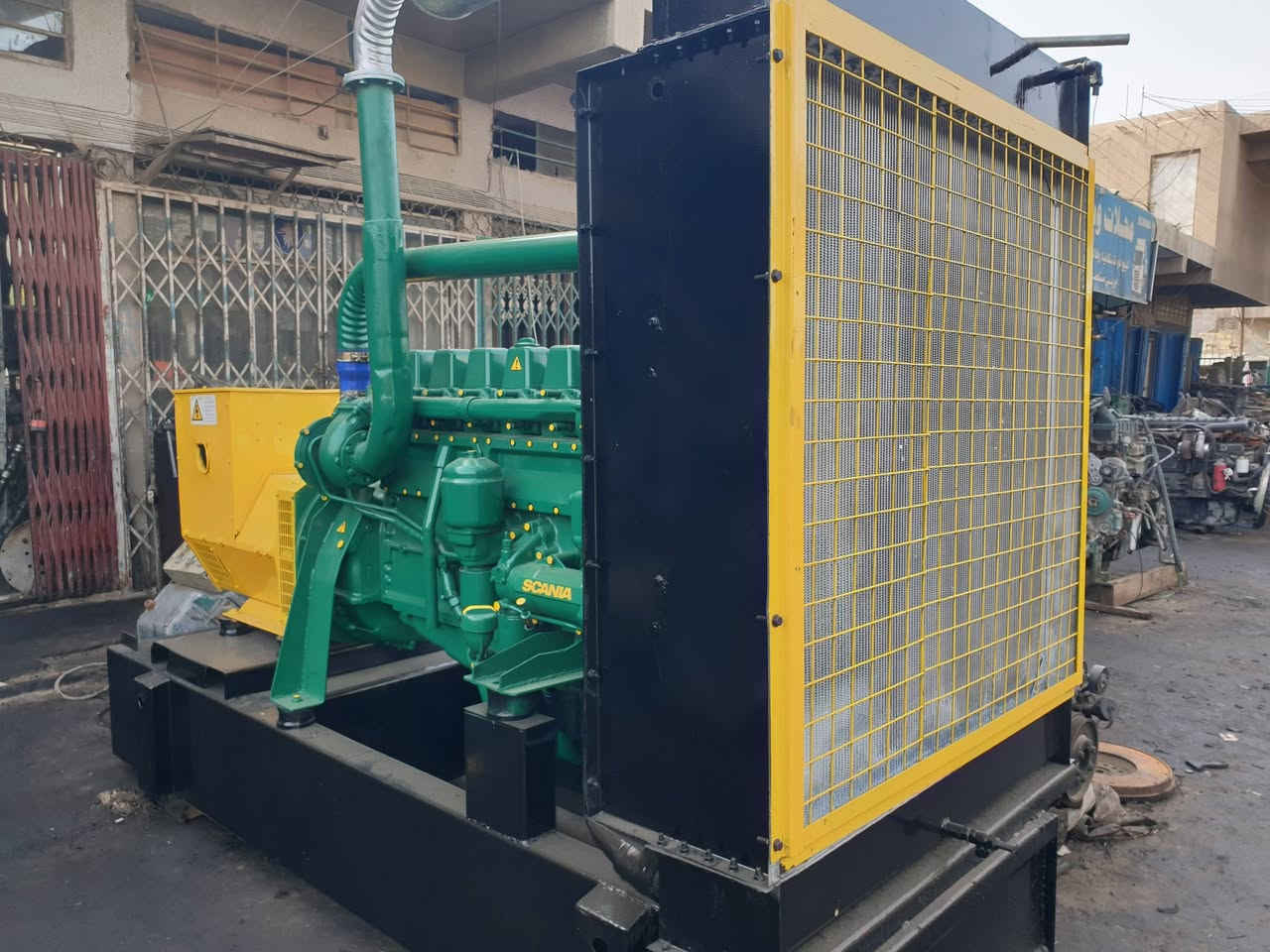 مولدسكانيا دي اس عادي ستندر بدون بخارتوليد ٢٠٠كيفي بلادي شرط عالحمل سعر ٥٨ ورقة ***********
