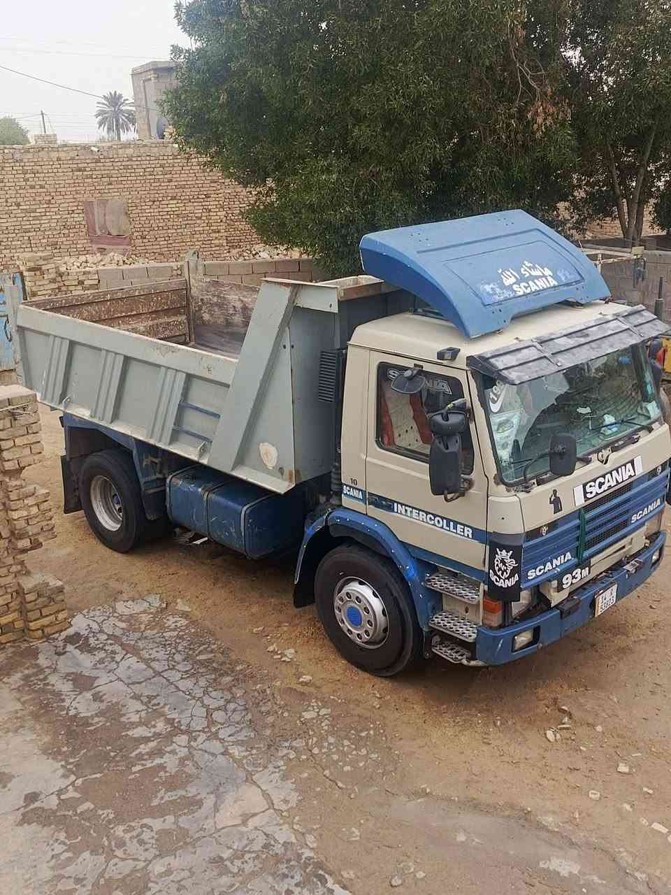 السلام عليكم أحبتي اسكانيه 113 اصل للبيع موديل ٩٣ رقم بصره انكليزي بسمي شرط المداور مشروع وطني سنويه مانافذه شاصي ١٠ كفاله مكينه دي اس قماره جديده بدي مايلر جديد كير نص دكمه أكسن بلادي ملاكم تايرات بالجيس بس زوج نص عمر مع السبير سياره جاهزه للشغل المكان العماره السعر 170وبيها مجال  للاستفسار الاتصال ***********
