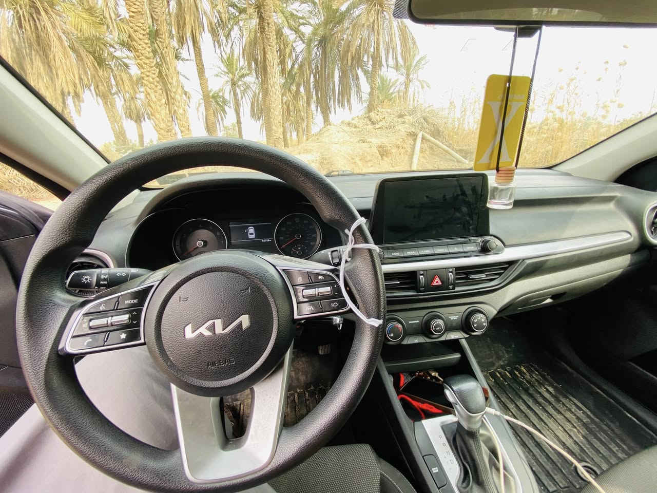 سلام عليكم سيارة كيا فورتي موديل 2024 
نص مواصفات مكينة 2000 
دخول جديد رقم شهداء
ضرر السيارة مرفق بلصور بدون ارباك بدون ضربة عابر
سعر المطلوب 148 وبيهةمجال
غير متواجد علفيس لاستفسار الاتصال على الرقم
المكان. سماوة

078 232 14 203
