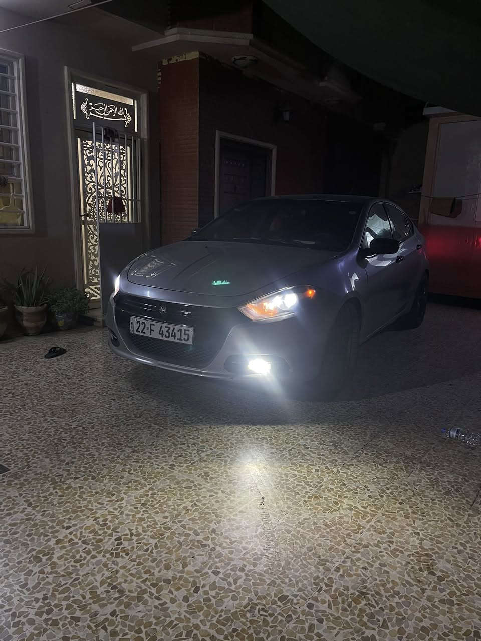 سلام عليكم ورحمة الله وبركاته دوج دارت 2016 البيع أو مراوس حسب القناعه نص فول بيها صبغ بوند والدعاميه ضرر امريكا فقط السياره ***********
