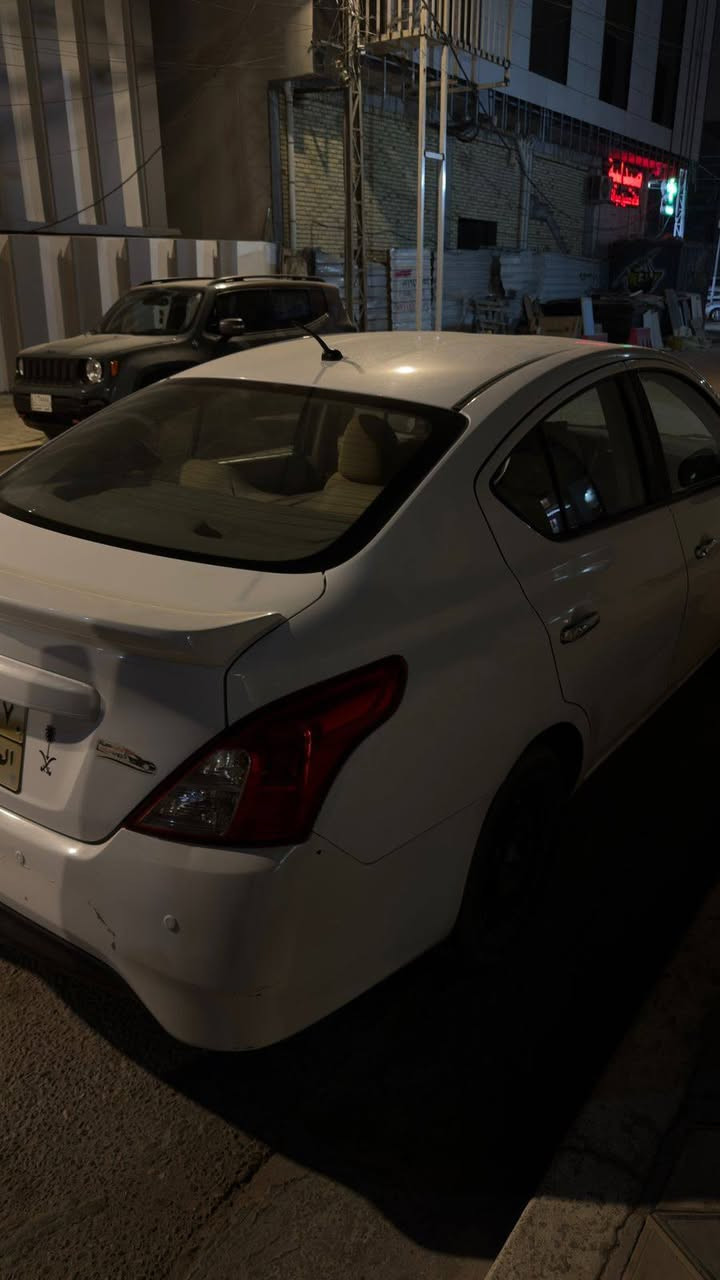 نيسان سني هندي 2020 بليتة زركة
ماشي 122 الف
اربيل سنوية ما منتهية باسم شركة 
بيها امكان بارد بدون صبغ راسلني وادزلك الفحص 
بدون صبغ بدون ضربة
***********
***********
السعر  98 مجال قليل البصرة, العراق
