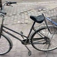 بايسكل بناتي • للبيع