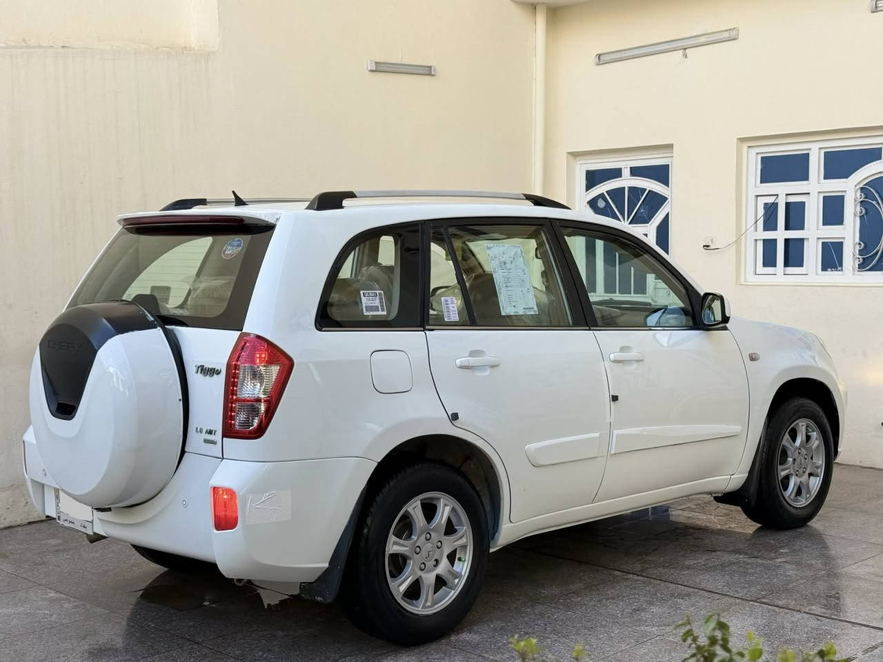 سلام عليكم  متابعين صفحة (علي الالماني )
شيري تيكو موديل 2012
 شكل 2013
مكفولة كفالة 
 (شرط اخت الزيرو. 🧿🔥)
ماشيه 104الف حقيقي 
 مكفولة من ضربة وتبديل وخياس سيارة كلش جديد وكفالة 🚙🚗
كير كهربائي مكينة. 1800 كير ومكينة  ما ملعوب بيهن على وضع الشركة صدر امامي خلفي كلة جديد تخم تاير قبل سبوع مشدود  مدوشمه    غرفة السيارة بل كامل كهربائيّات عامة شغالة تبريد + فول مواصفات  سيارة جاهزة وجديدة بمعنة الكلمة. شرط  كتلوكات الشركة موجودة شراط لمقدس😅  مانزل 🛞العدة غراض  الشركة  كلهن موجودات سيارة كل نقص مابيها  وكفالة وكلش جديدة و بل عافية على ل ياخذها رقم بغداد ابسمي 
مكاني بغداد بلديات 
للستفسار على هاذ الرقم ***********📲
ممتواجد على النت اتصال فقط  ممتواجد لا فيس ولا واتساب اتصال فقط📵⚠️
